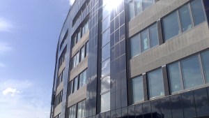 solceller-Frodeparken (solcellsfasader)