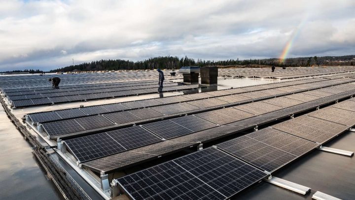 Solcellsanläggning på tak